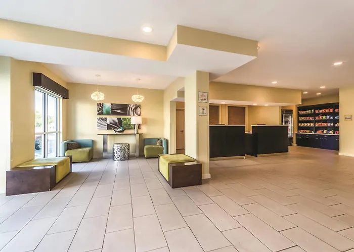 La Quinta By Wyndham - St. Louis Коллинсвилл
